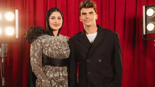 زيزو وزوجته