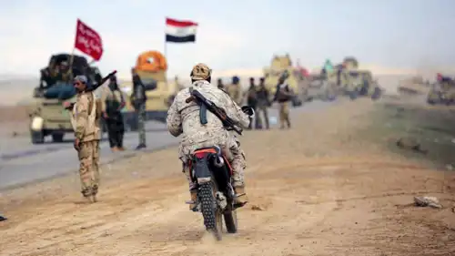 عناصر من الحشد الشعبي