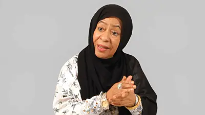 الفنانة الإماراتية رزيقة طارش