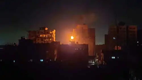 قصف إسرائيلي يستهدف مدينة غزة 