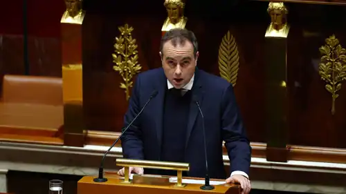 رئيس الوزراء الفرنسي سيباستيان لوكورنو