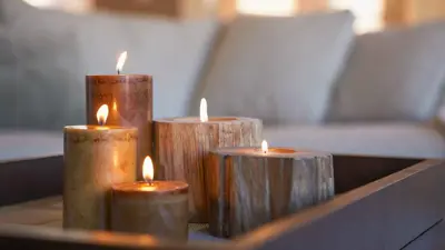 الشموع في المنزل