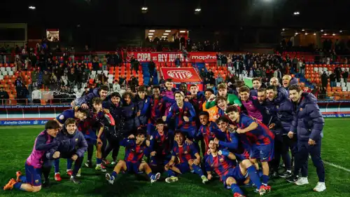 فريق برشلونة للشباب
