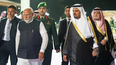 ناريندرا مودي يغادر إلى الهند