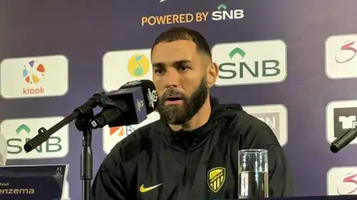 بنزيما خلال حديثه عن رونالدو في المؤتمر الصحفي قبل السوبر