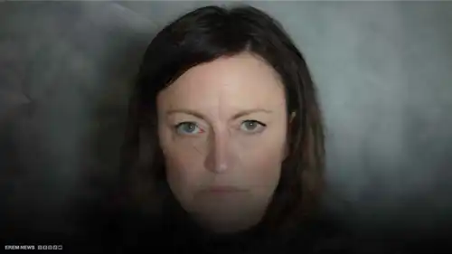 ممثلة كندية ترفع دعوى على الحكومة لرفض طلبها بـ"الانتحار"