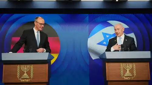 مؤتمر صحفي يجمع نتنياهو وميرتس