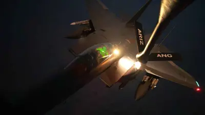 مقاتلة أمريكية فوق اليمن