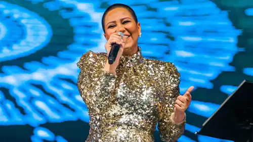 الفنانة شيرين عبد الوهاب