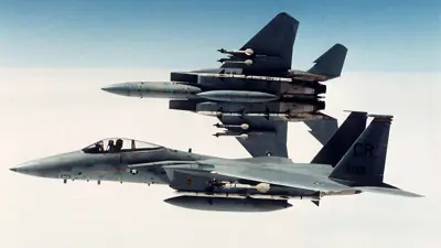 مقاتلات F-15