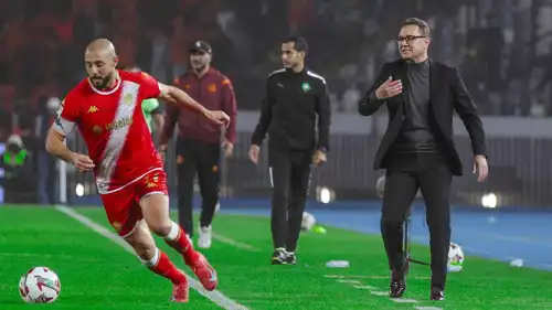 أمين بنهاشم في مباراة الوداد ونهضة بركان