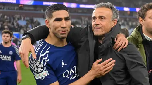 لويس إنريكي وأشرف حكيمي