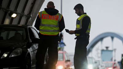 عناصر الشرطة الألمانية