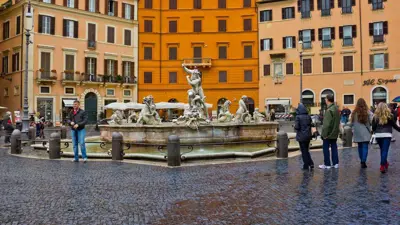 نوافير قناة ترايانو باولو