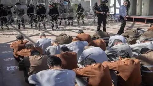 أسرى فلسطينيون في السجون الإسرائيلية