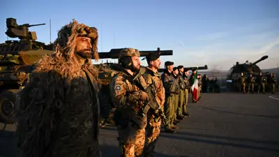 أفراد من قوات الناتو