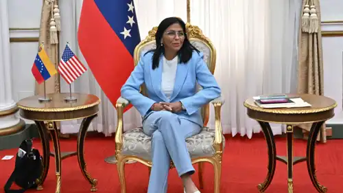 رئيسة فنزويلا بالوكالة ديلسي رودريغيز 