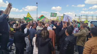 مظاهرة أهالي الأقاليم الخاضعة لنفوذ الإدارة الذاتية شمال شرقي سوريا 