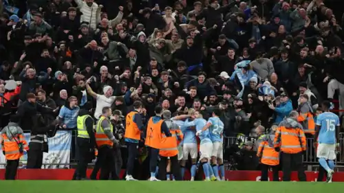 احتفال لاعبي مانشستر سيتي