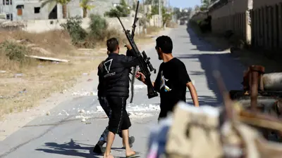 عناصر مسلحة في العاصمة الليبية طرابلس