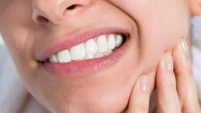 صرير الأسنان (تعبيرية)