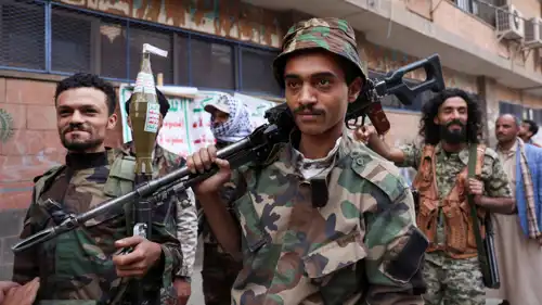 عناصر من ميليشيا الحوثي