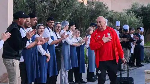 مغادرة بعثة منتخب مصر مدينة أغادير