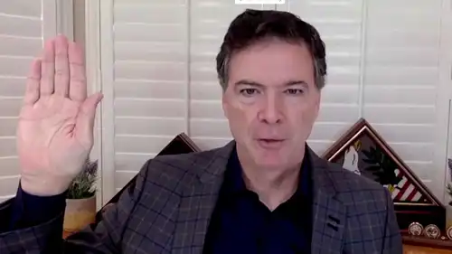 جيمس كومي خلال جلسة استماع سابقة