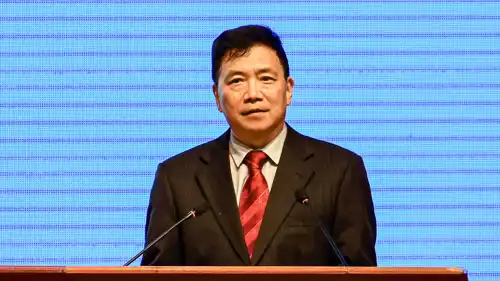 المبعوث الصيني الخاص دنغ شي جون