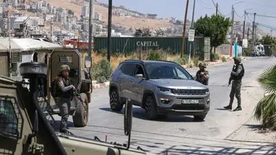  نقطة تفتيش إسرائيلية شرقي نابلس