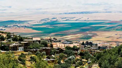 جيش إسرائيل قال إن المعابر المستهدفة بمنطقة الهرمل اللبنانية