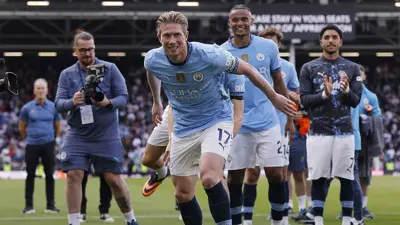 كيفين دي بروين يودع جماهير مانشستر سيتي