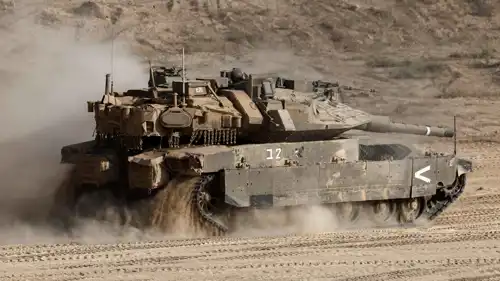 دبابة إسرائيلية في غزة