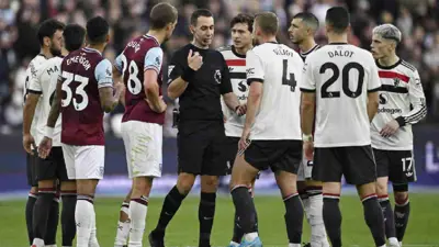 جانب من مباراة مانشستر يونايتد ووست هام