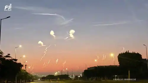 مصر.. أجسام ضوئية غريبة تثير الجدل في السماء