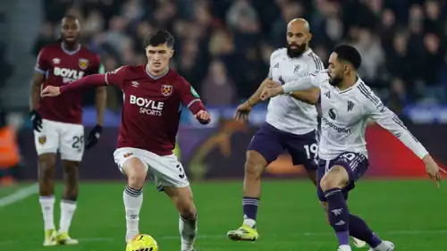 مباراة وست هام ومانشستر يونايتد في الدوري الإنجليزي