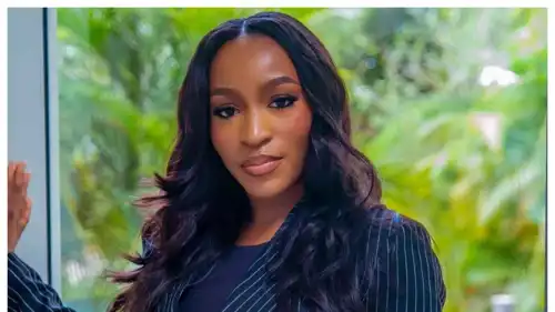  المذيعة التلفزيونية سومي 