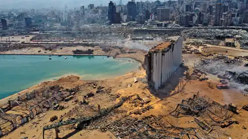 مرفأ بيروت بعد الانفجار