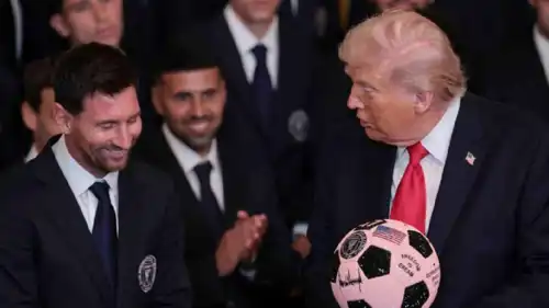 الرئيس الأمريكي دونالد ترامب وليونيل ميسي