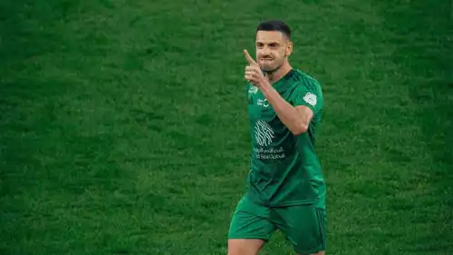 ميريح ديميرال نجم الأهلي السعودي