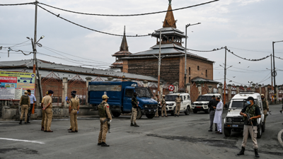 الشرطة الهندية في إقليم كشمير