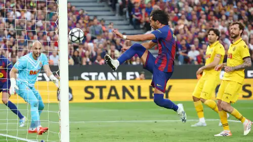 فران توريس سجل هدفين لبرشلونة أمام إسبانيول