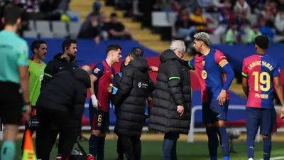 غافي نجم برشلونة اثناء اختباره طبيا