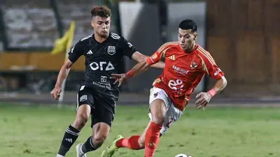 إمام عاشور في مباراة الأهلي وزد