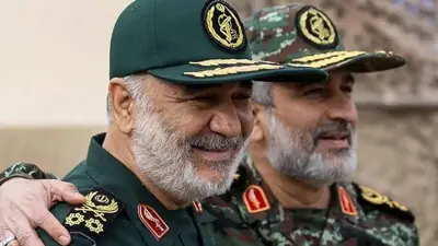 حسين سلامي (يسار) وإسماعيل قآني (يمين) أرشيفية