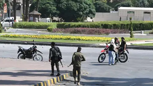 قوات من الأمن السوري