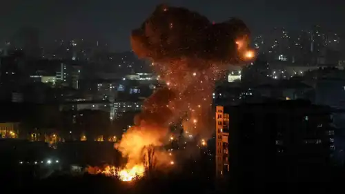 من الهجمات الروسية على كييف