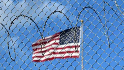 حاجز سجن غوانتانامو