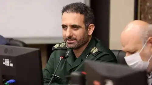 عزيز غضنفري، معاون الشؤون السياسية في الحرس الثوري