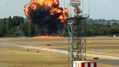 موقع الحادث في مطار لندن ساوثيند